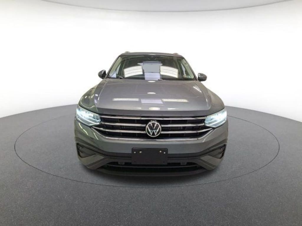 Used 2024 Volkswagen Tiguan 2.0T SE SUV