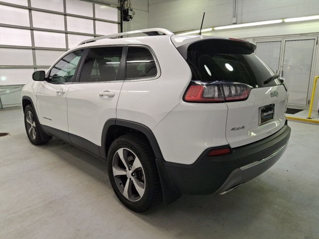 Used 2019 Jeep Cherokee Limited SUV