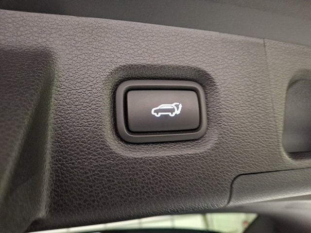 2023 Hyundai Santa Fe Limited - Photo 29