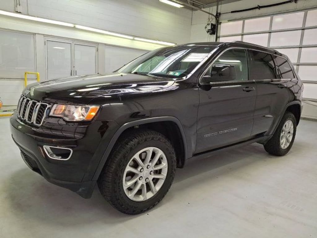Used 2021 Jeep Grand Cherokee Laredo E SUV