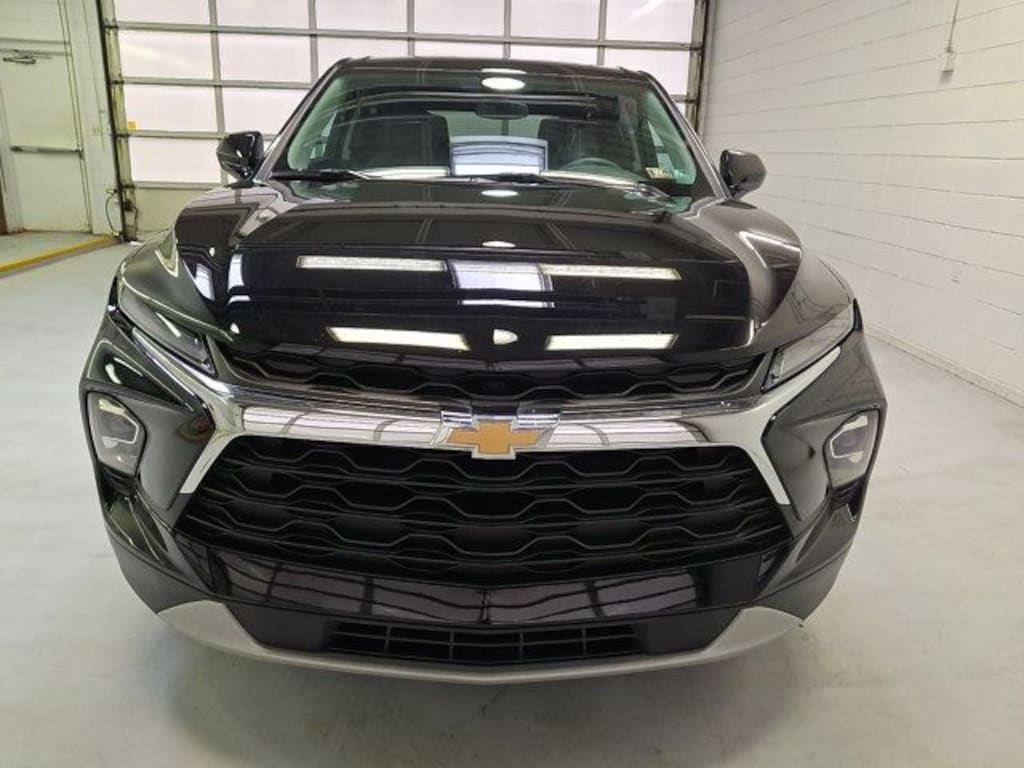 Used 2025 Chevrolet Blazer LT SUV