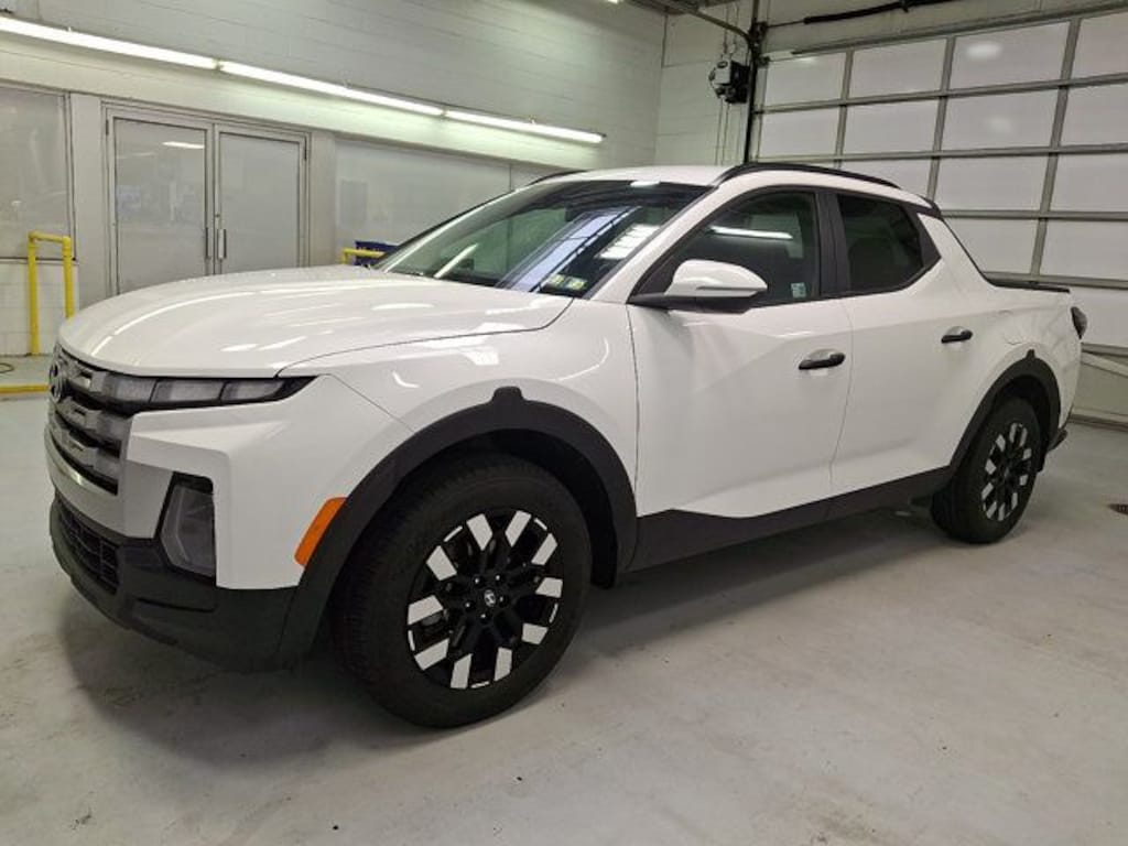 Used 2025 Hyundai Santa Cruz SEL Truck