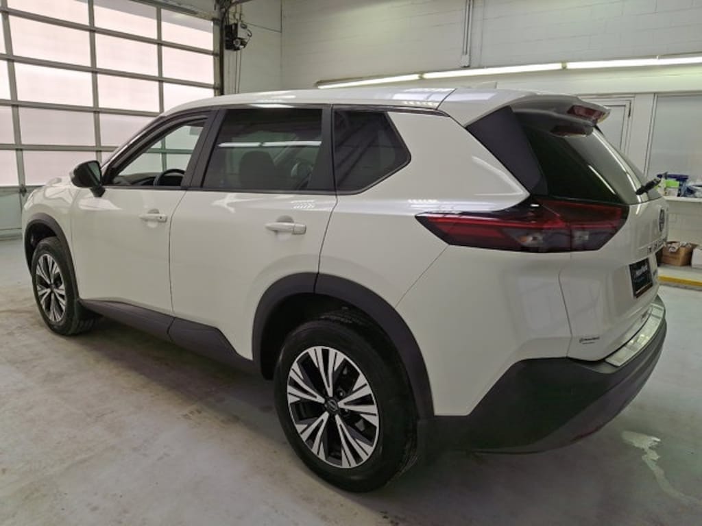Used 2022 Nissan Rogue SV SUV