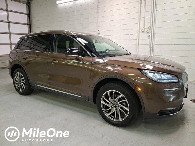 2022 Lincoln Corsair Base's photo