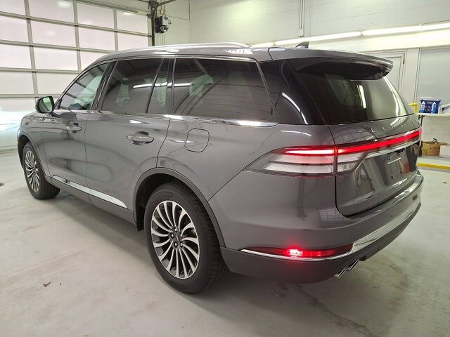 2022 Lincoln Aviator Reserve photo 2