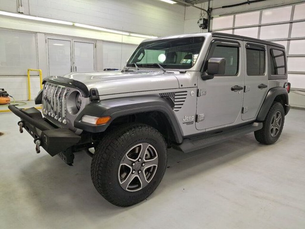 Used 2018 Jeep Wrangler Unlimited Sport S SUV