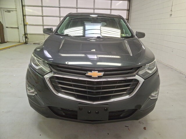 2020 Chevrolet Equinox LT photo 2