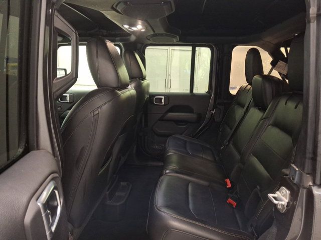 2022 Jeep Wrangler Unlimited Sahara - Photo 10