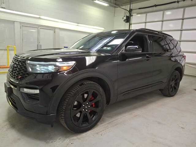 2021 Ford Explorer ST photo 3