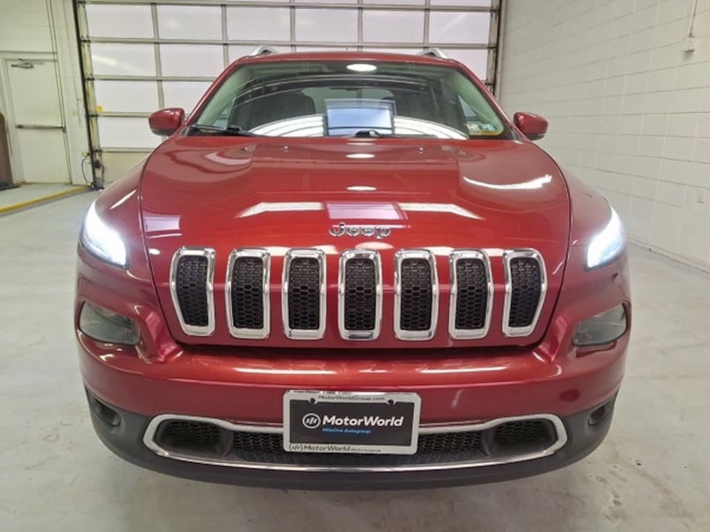 Used 2015 Jeep Cherokee Limited SUV