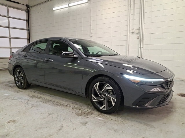 2025 Hyundai Elantra SEL