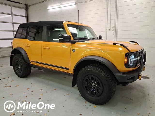 2021 Ford Bronco 4-Door First Edition's photo