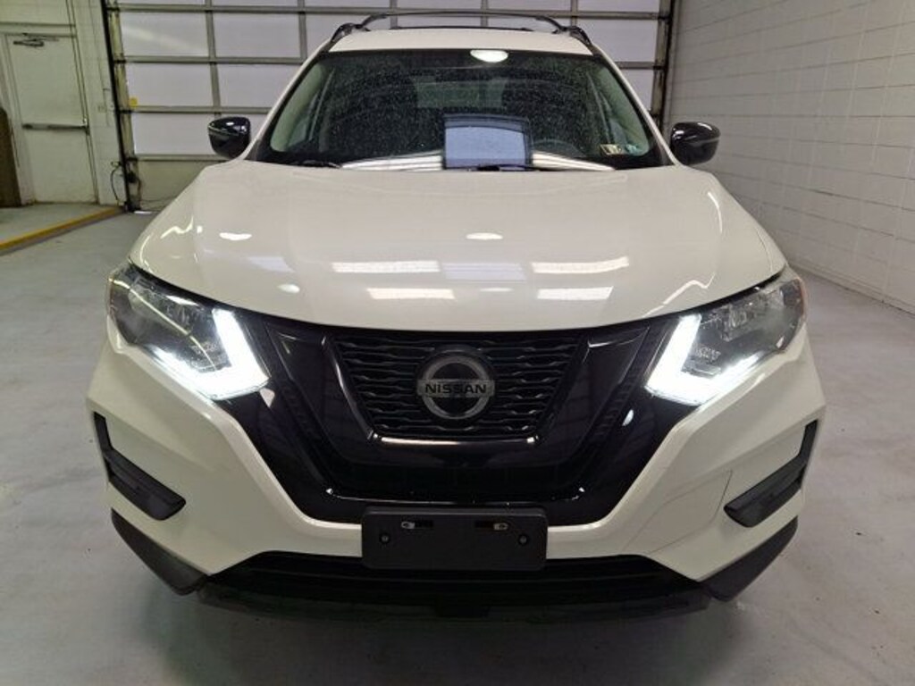 Used 2018 Nissan Rogue SV SUV