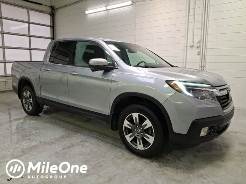 Used 2017 Honda Ridgeline RTL-T Truck
