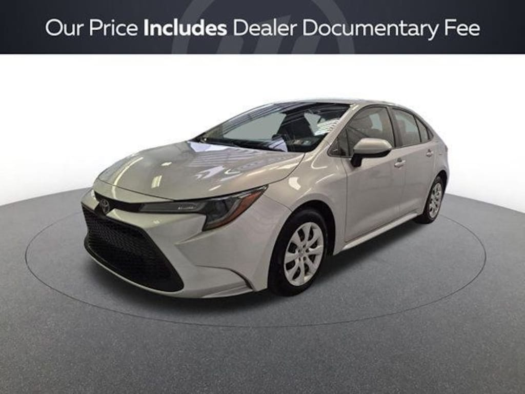 Used 2021 Toyota Corolla LE Sedan