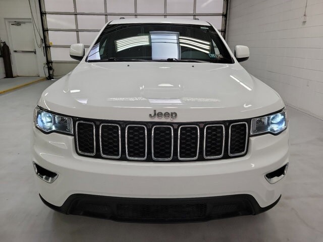 Used 2018 Jeep Grand Cherokee Laredo E with VIN 1C4RJFAG0JC367452 for sale in Wilkes-Barre, PA