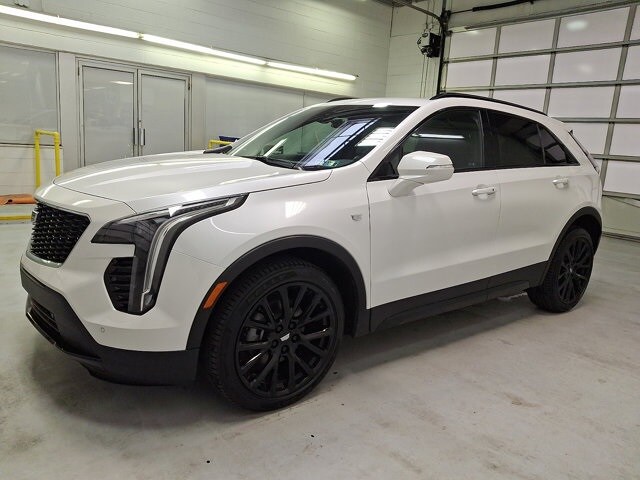 2023 Cadillac XT4 Sport photo 3