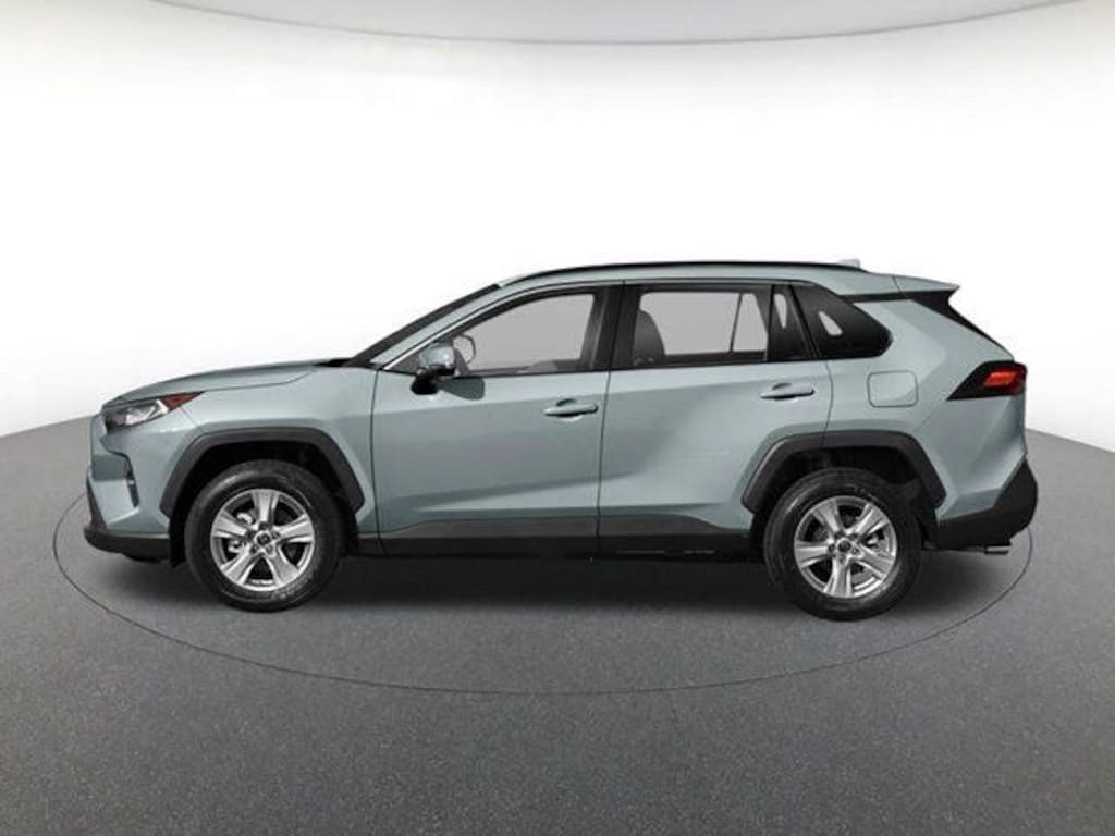 Used 2021 Toyota RAV4 XLE SUV