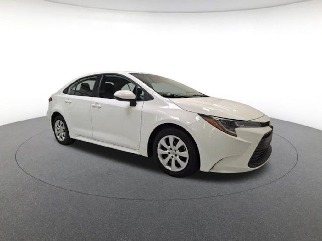 Used 2024 Toyota Corolla LE Sedan