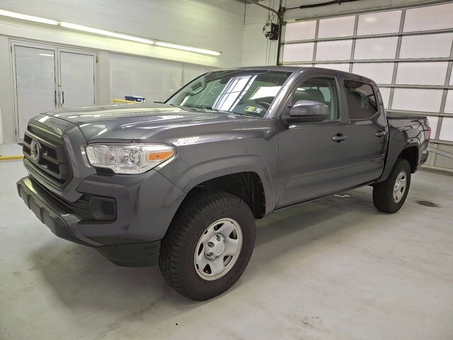 2020 Toyota Tacoma SR photo 3