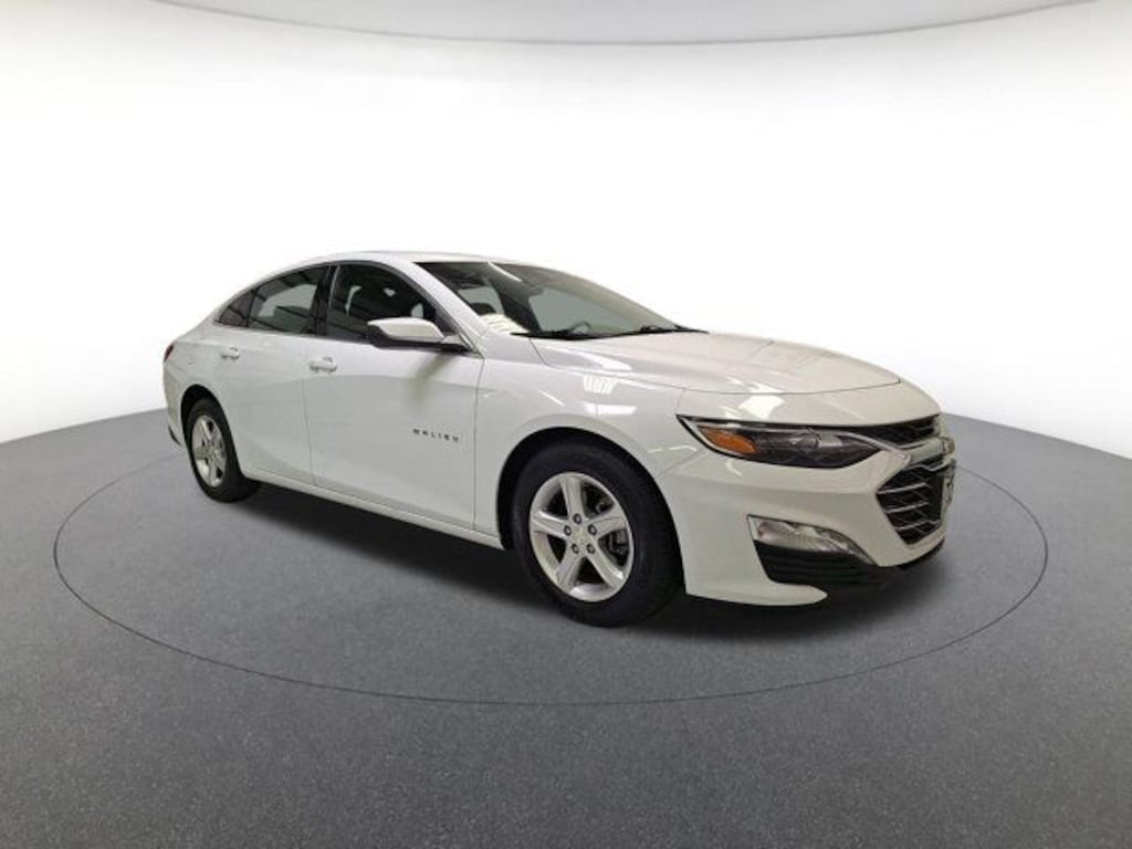 Used 2024 Chevrolet Malibu LT Sedan