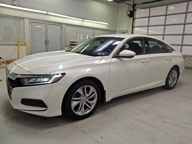2019 Honda Accord LX photo 3
