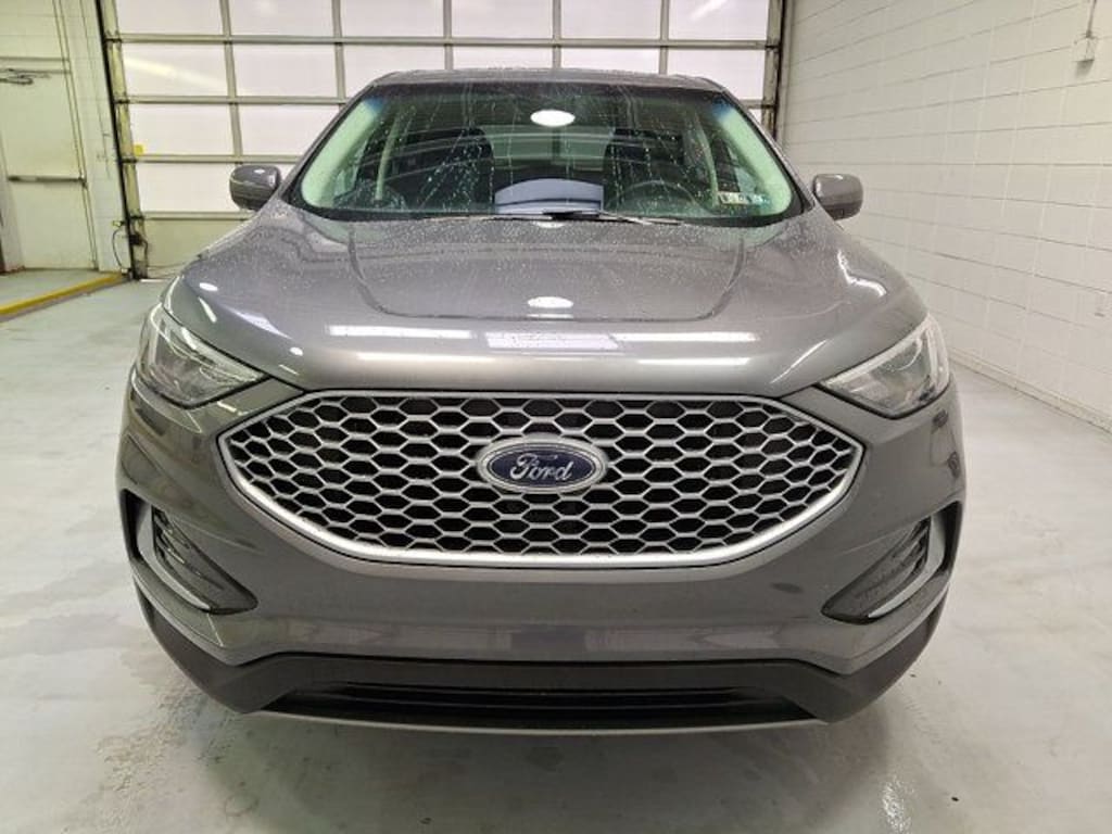 Used 2024 Ford Edge SEL SUV