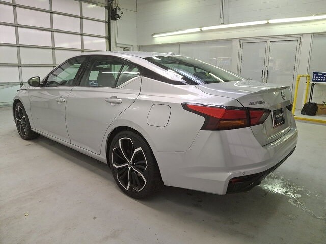 2024 Nissan Altima 2.5 SR photo 4