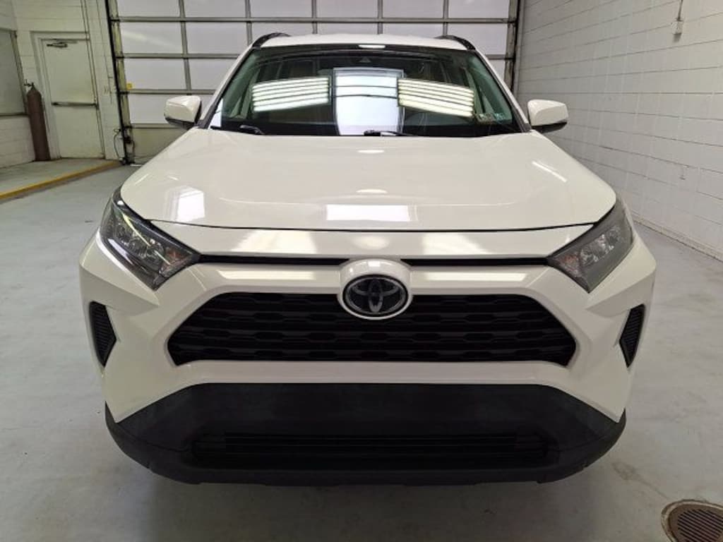 Used 2019 Toyota RAV4 LE SUV