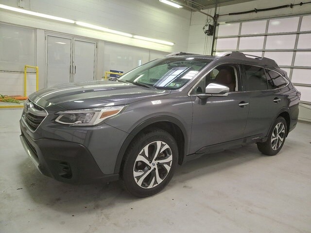 2021 Subaru Outback Touring photo 3
