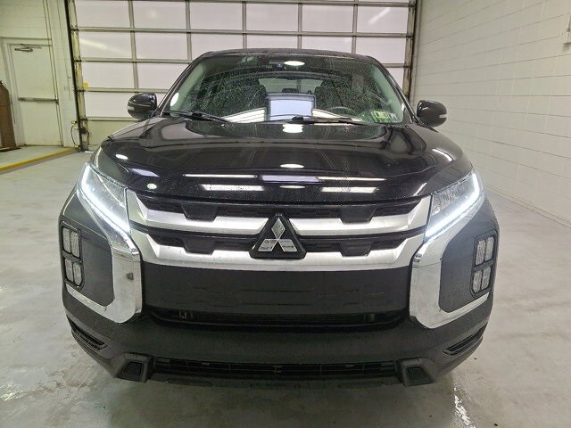 2021 Mitsubishi Outlander Sport SE photo 2