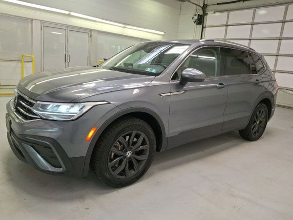 Used 2024 Volkswagen Tiguan 2.0T SE SUV