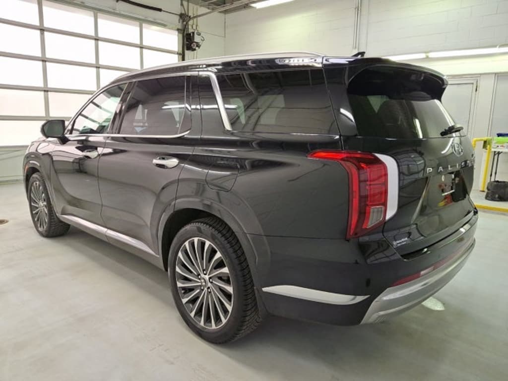 Used 2023 Hyundai Palisade Calligraphy SUV