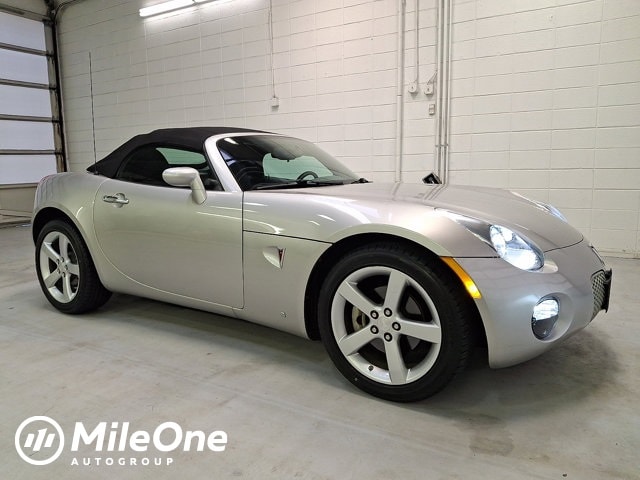 2008 Pontiac Solstice Base