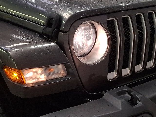 2022 Jeep Wrangler Unlimited Sahara - Photo 9