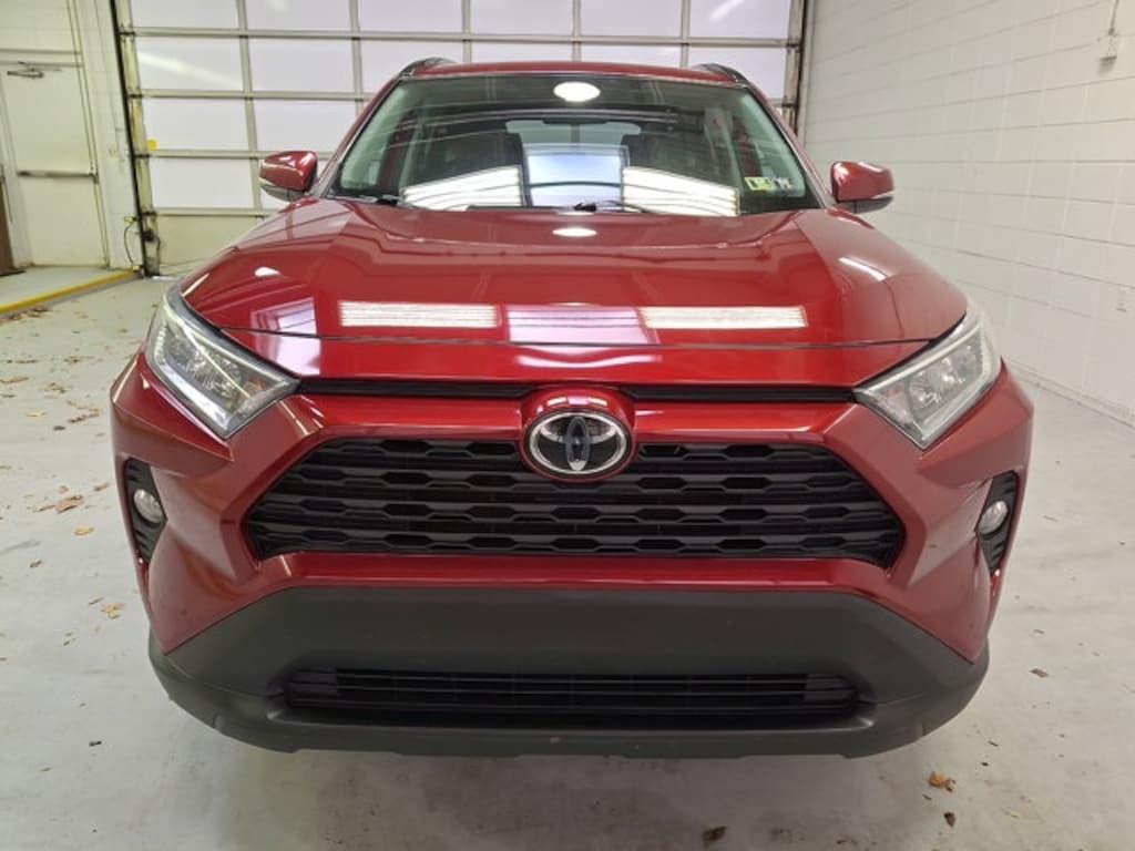 Used 2019 Toyota RAV4 XLE SUV