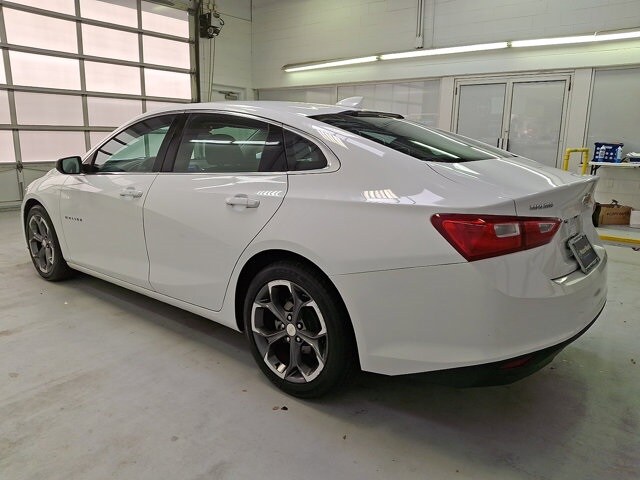 2023 Chevrolet Malibu 1LT photo 4