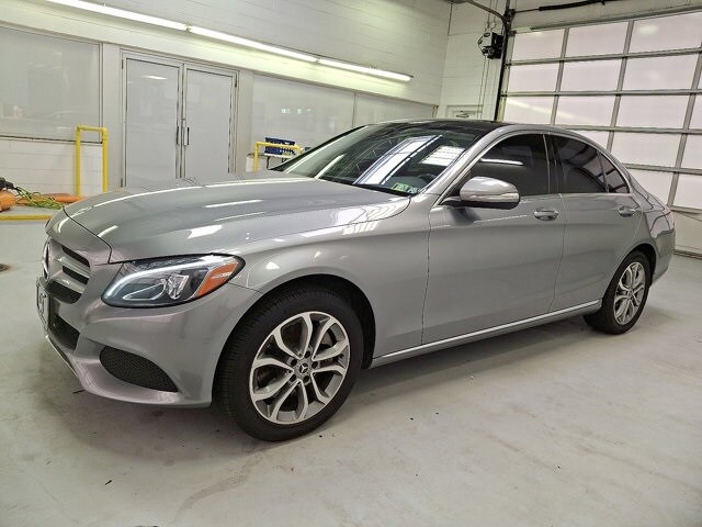 2015 Mercedes Benz C 300 Sedan photo 2