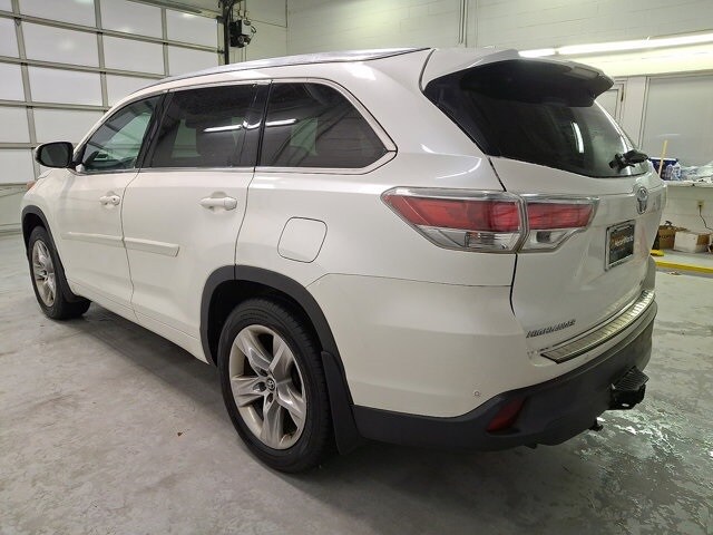 2016 Toyota Highlander Limited photo 4