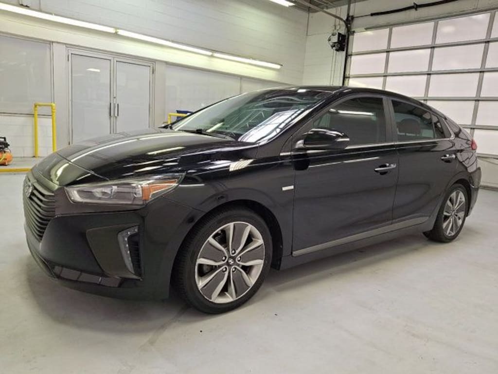 Used 2017 Hyundai IONIQ Hybrid Limited Hatchback