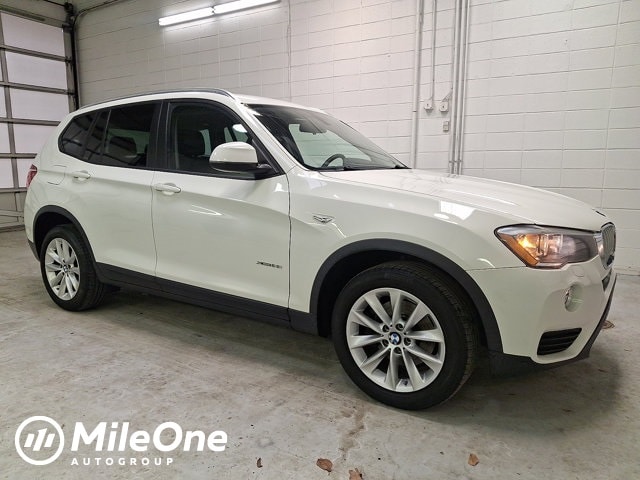 2017 BMW X3 xDrive28i's photo