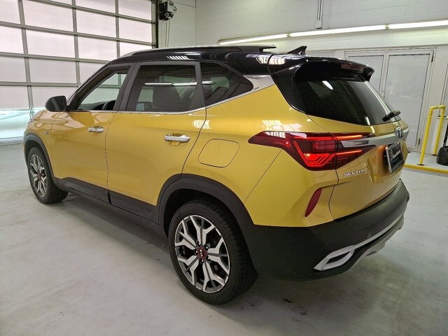 2021 Kia Seltos SX photo 4