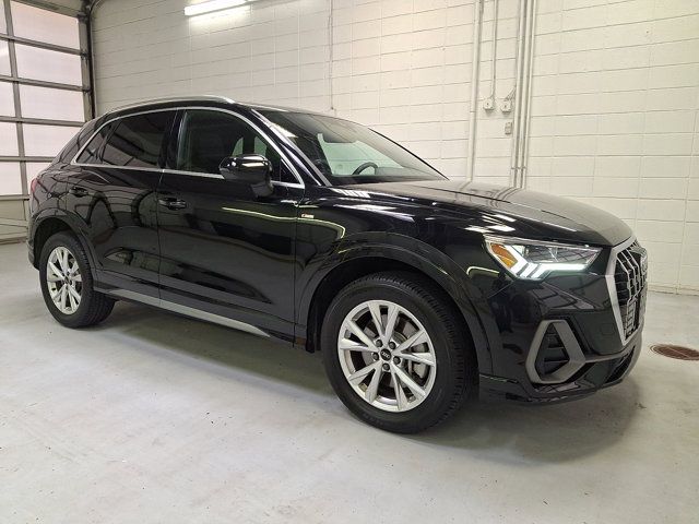 2024 Audi Q3 45 TFSI S Line Premium quattro's photo