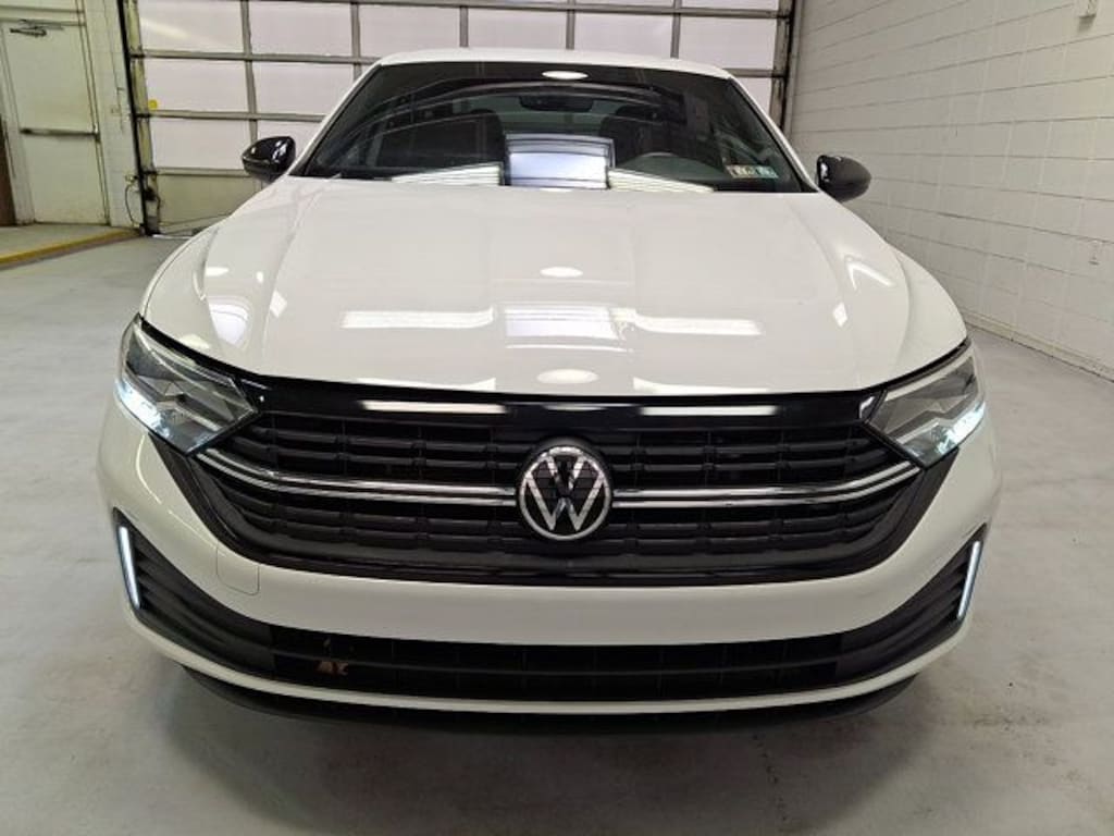 Used 2023 Volkswagen Jetta 1.5T Sport Sedan