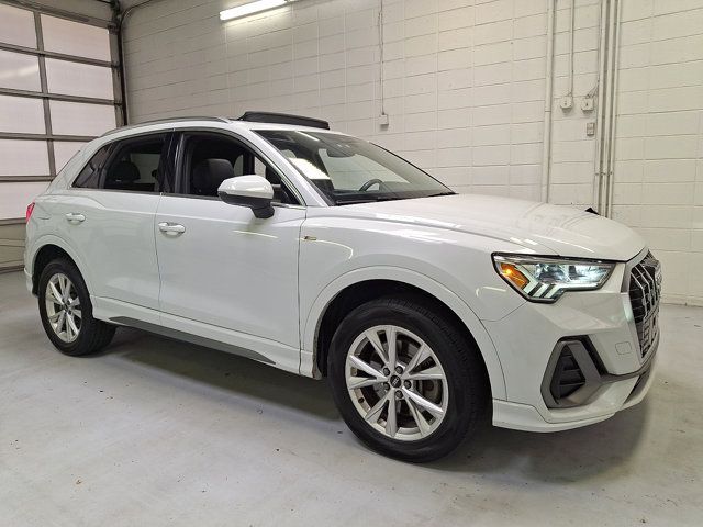 2022 Audi Q3 45 TFSI S Line Premium Plus quattro's photo
