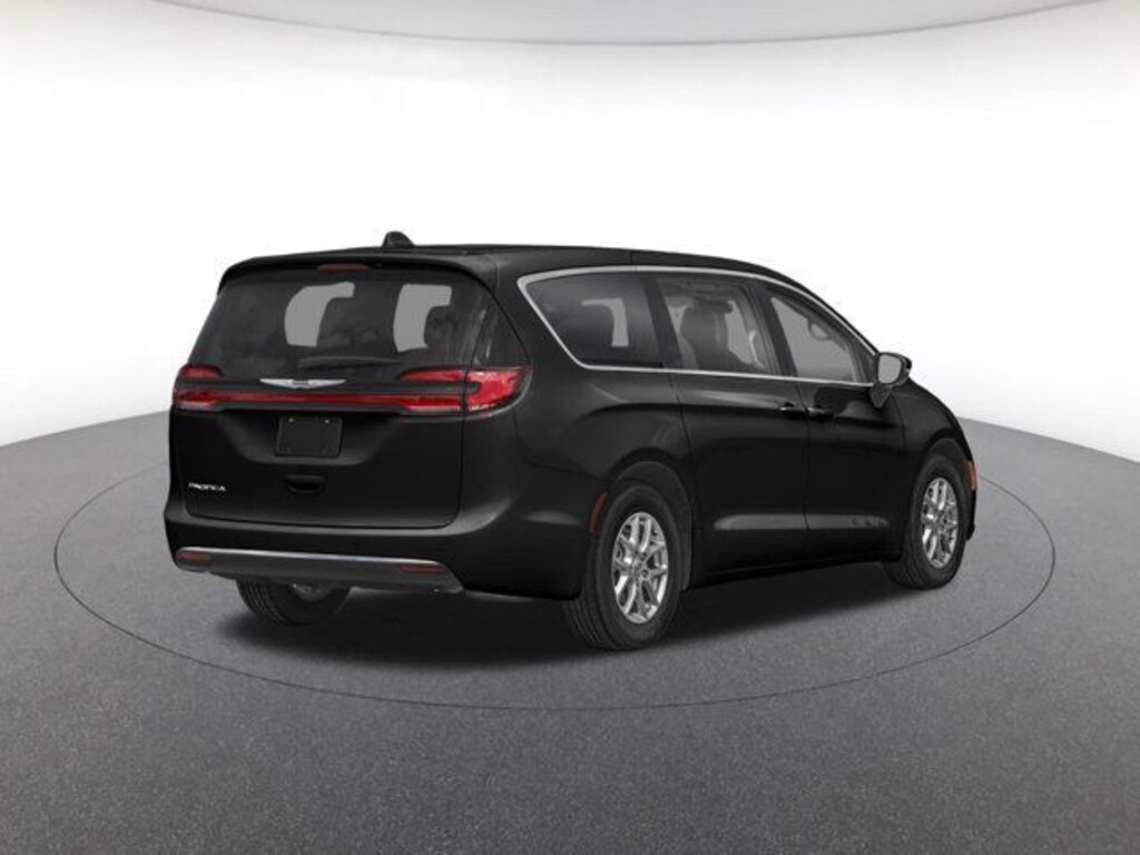 Used 2024 Chrysler Pacifica Touring L Minivan/Van