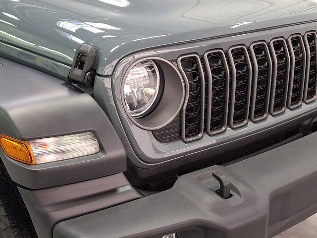 2025 Jeep Wrangler 4-Door Sport - Photo 9