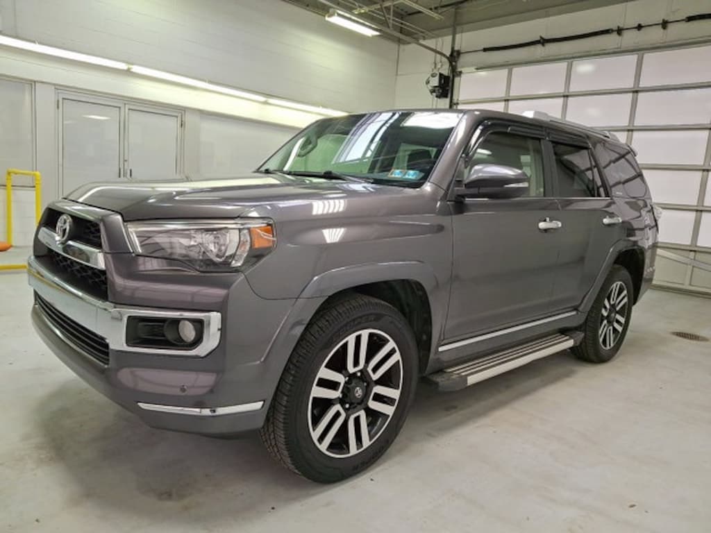 Used 2016 Toyota 4Runner Limited SUV