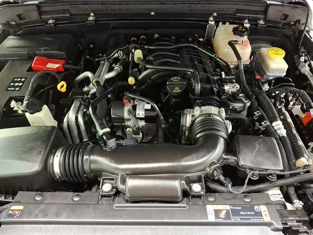 2022 Jeep Wrangler Unlimited Sahara - Photo 28