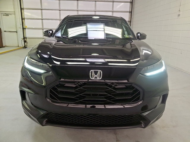 2023 Honda HR-V Sport photo 2
